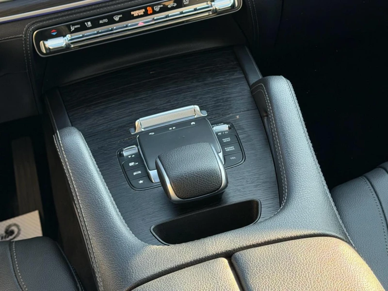 Mercedes-Benz GLE 350 4Matic * CARFAX* * АвтоКредит* (ЦЕНА ДО БГ), снимка 13 - Автомобили и джипове - 52559255