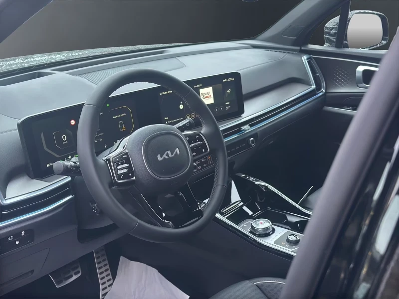 Kia Sorento НОВ!!PHEV/252HP/PLATINUM/4X4/360/DIGITAL/PANO/955v, снимка 11 - Автомобили и джипове - 53512239