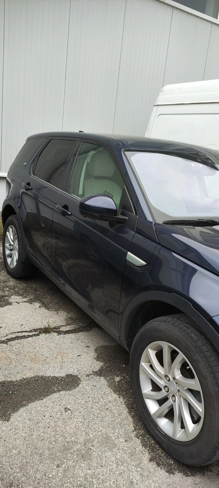 Land Rover Discovery HSE - изображение 2