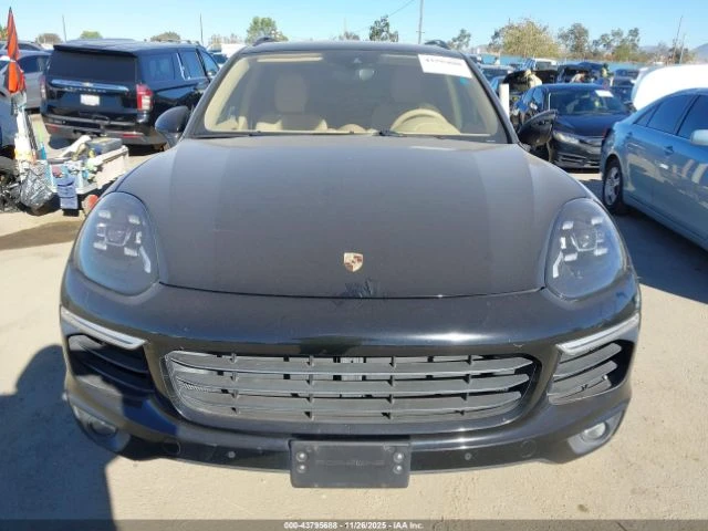 Porsche Cayenne E-Hybrid S Platinum Edition | Цена до България, снимка 6 - Автомобили и джипове - 53995554