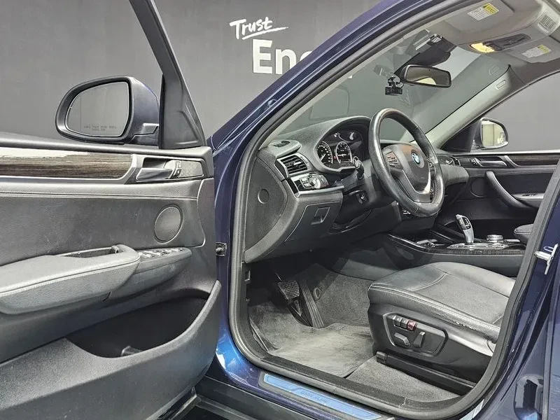 BMW X4 2.0d xDrive - САМО 30% АВАНС, снимка 10 - Автомобили и джипове - 56069940