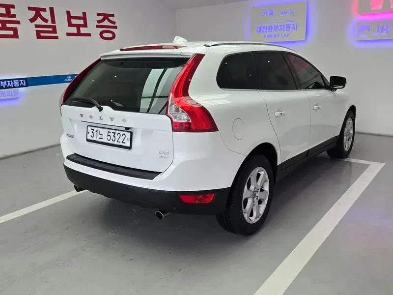 Volvo XC60, снимка 5 - Автомобили и джипове - 56734295