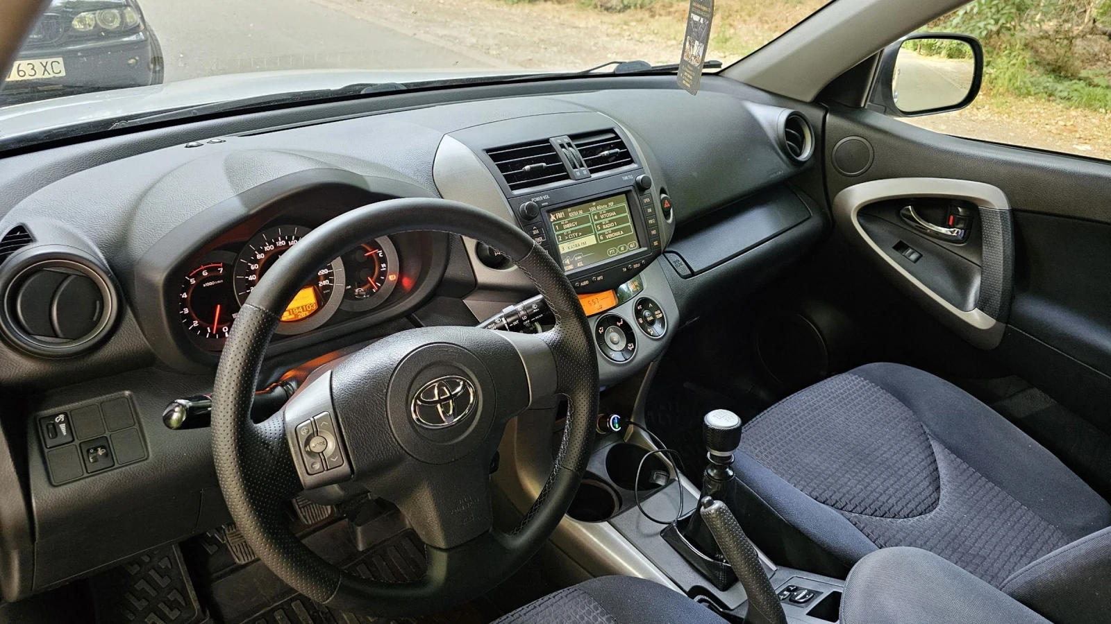 Toyota Rav4 2.2 D4D 136k. - изображение 8