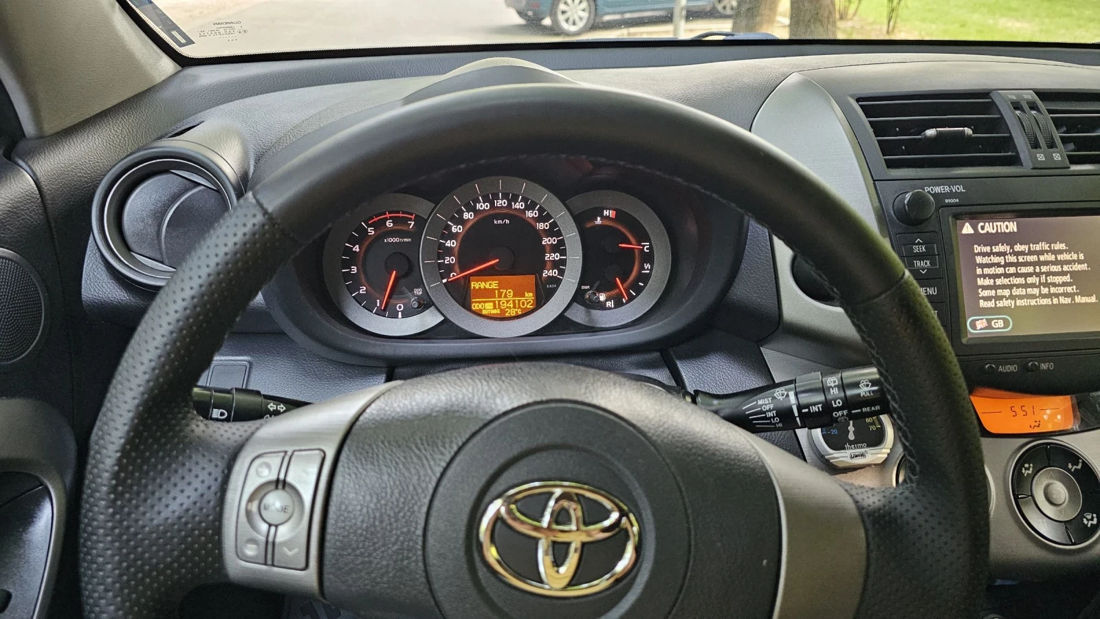 Toyota Rav4 2.2 D4D 136k. - изображение 10
