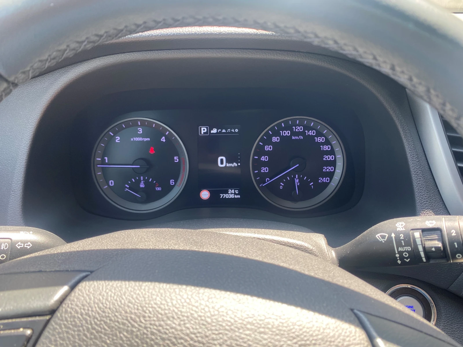 Hyundai Tucson 2.0CRDI - изображение 8
