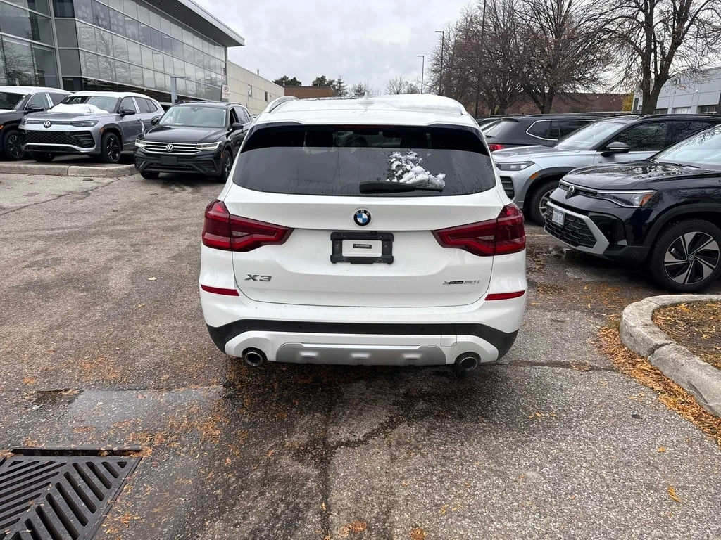 BMW X3 * xDrive30i * CARFAX *    | Mobile.bg   4