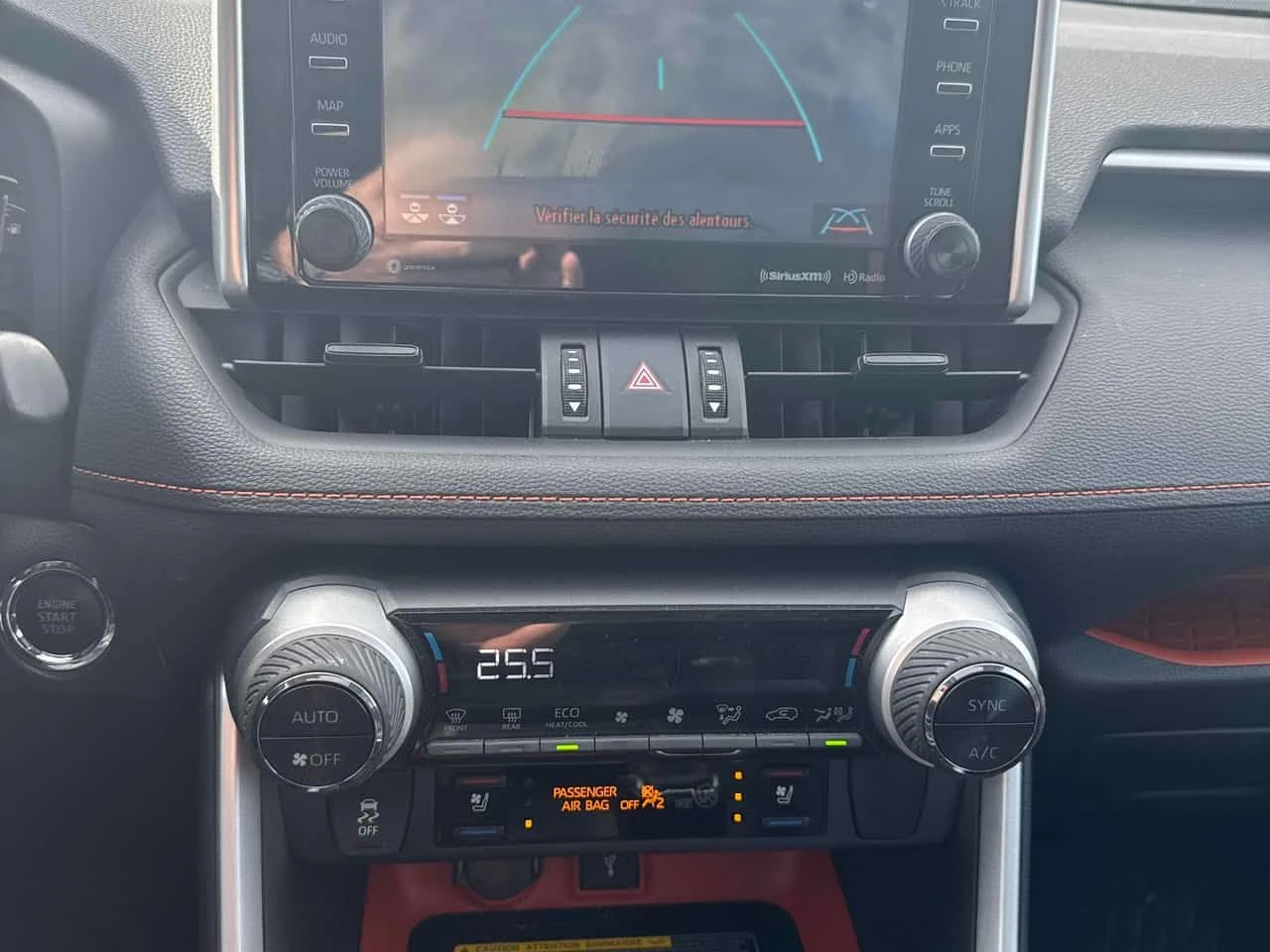 Toyota Rav4 Trail Adventure AWD | LANE ASSIST | KEYLESS | , снимка 9 - Автомобили и джипове - 53751571