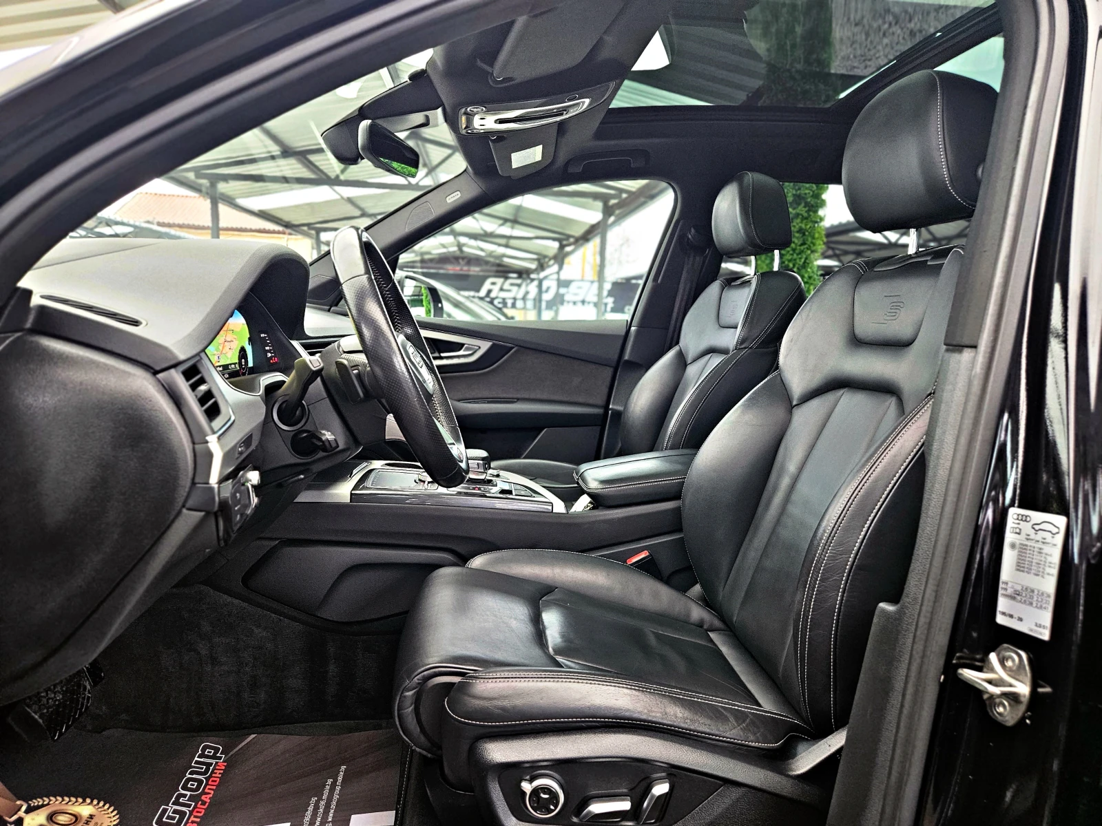 Audi Q7 S-LINE/7M/PANO/DISTR/CAMERA/HUD/DIGITAL/ПОДГРЕВ/LI, снимка 15 - Автомобили и джипове - 53894398