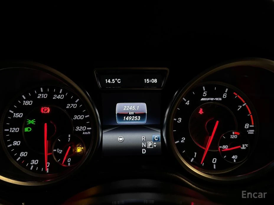 Mercedes-Benz GLE 63 AMG 4MATIC* HARMAN/KARDON* DISTRONIC* 360* ОБДУХВАНЕ, снимка 11 - Автомобили и джипове - 54206568