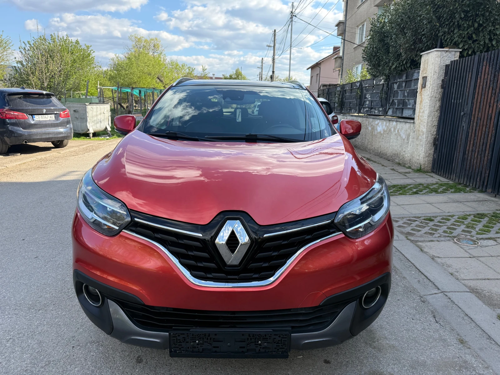 Renault Kadjar 1.5dci PANORAMA-KOJA-FULL, снимка 2 - Автомобили и джипове - 54296198