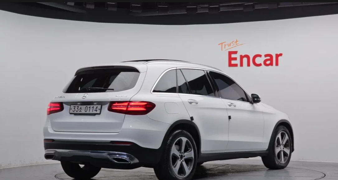 Mercedes-Benz GLC 220 4MATIC, снимка 2 - Автомобили и джипове - 54463454