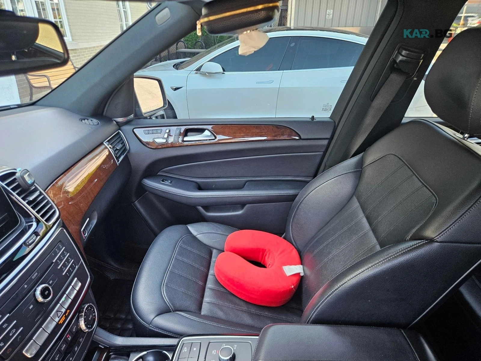 Mercedes-Benz GLE 400 * AвтоКредит * (ЦЕНА ДО БГ), снимка 11 - Автомобили и джипове - 54830778