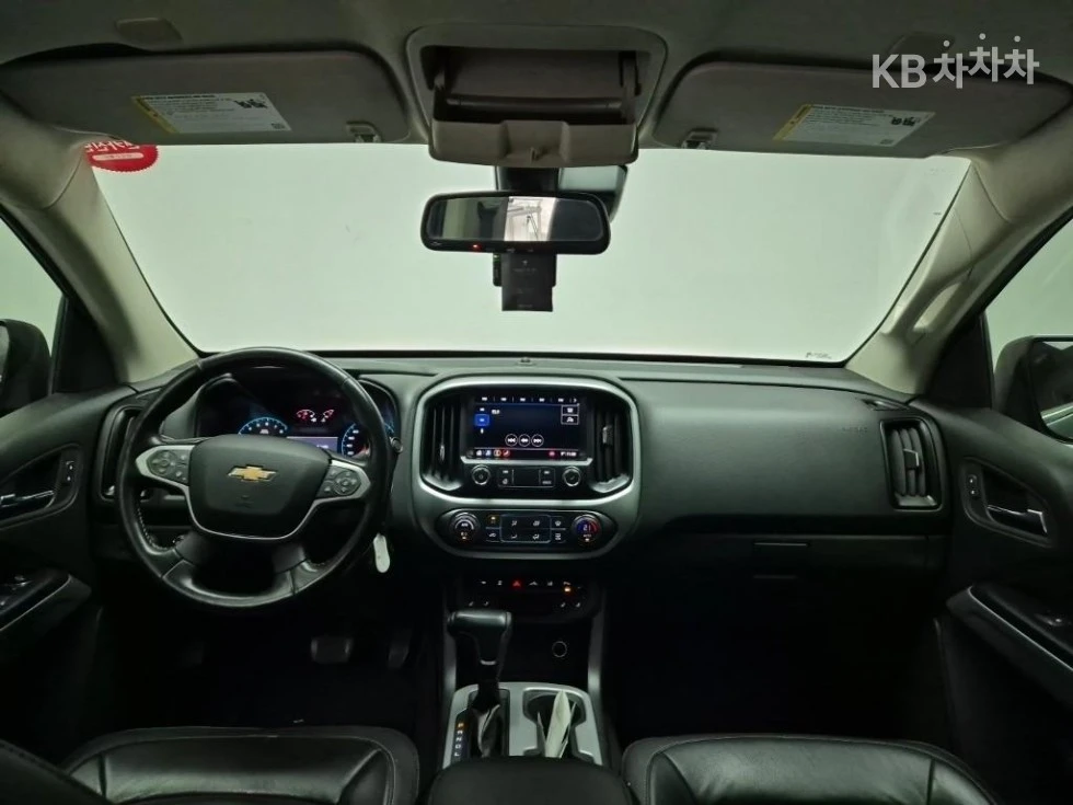 Chevrolet Colorado 3.6* V6 * 4x4 * Automatic, снимка 6 - Автомобили и джипове - 54868588