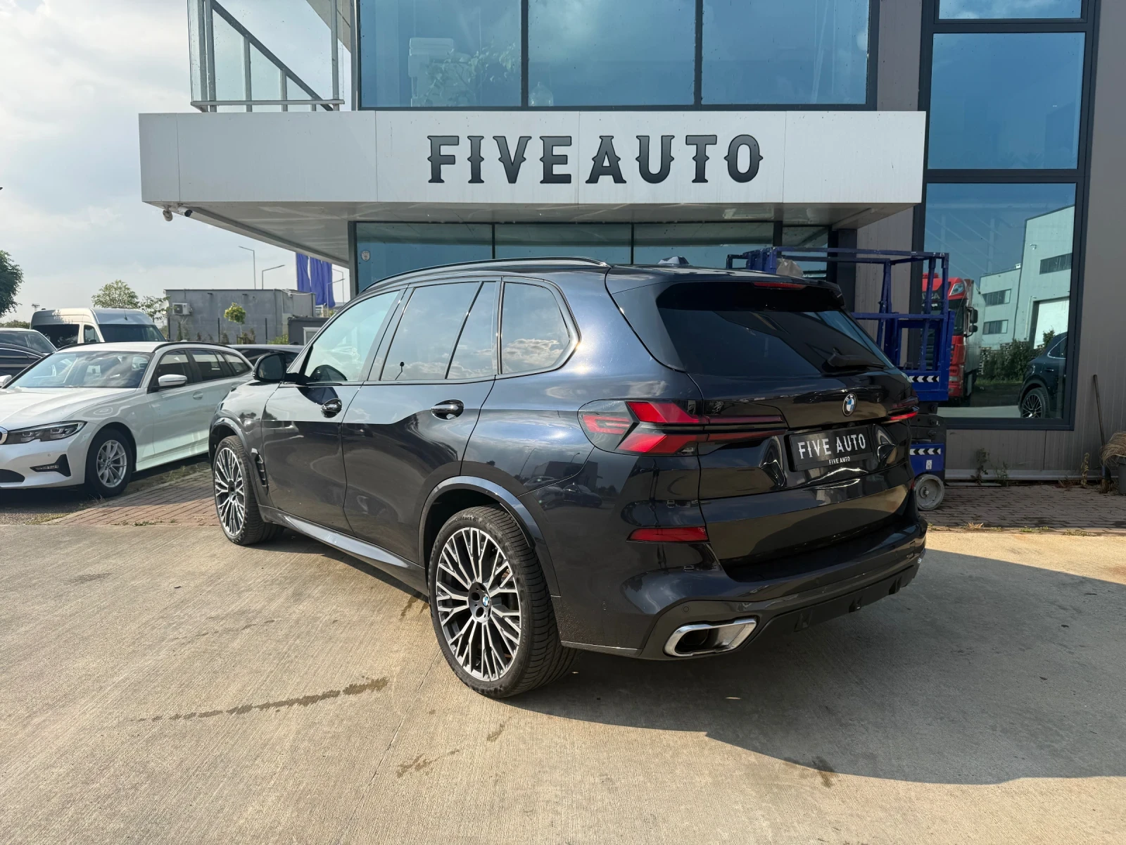 BMW X5 M PACK / 360 / Head-up / Keyless / ГАРАНЦИЯ /, снимка 5 - Автомобили и джипове - 55146708
