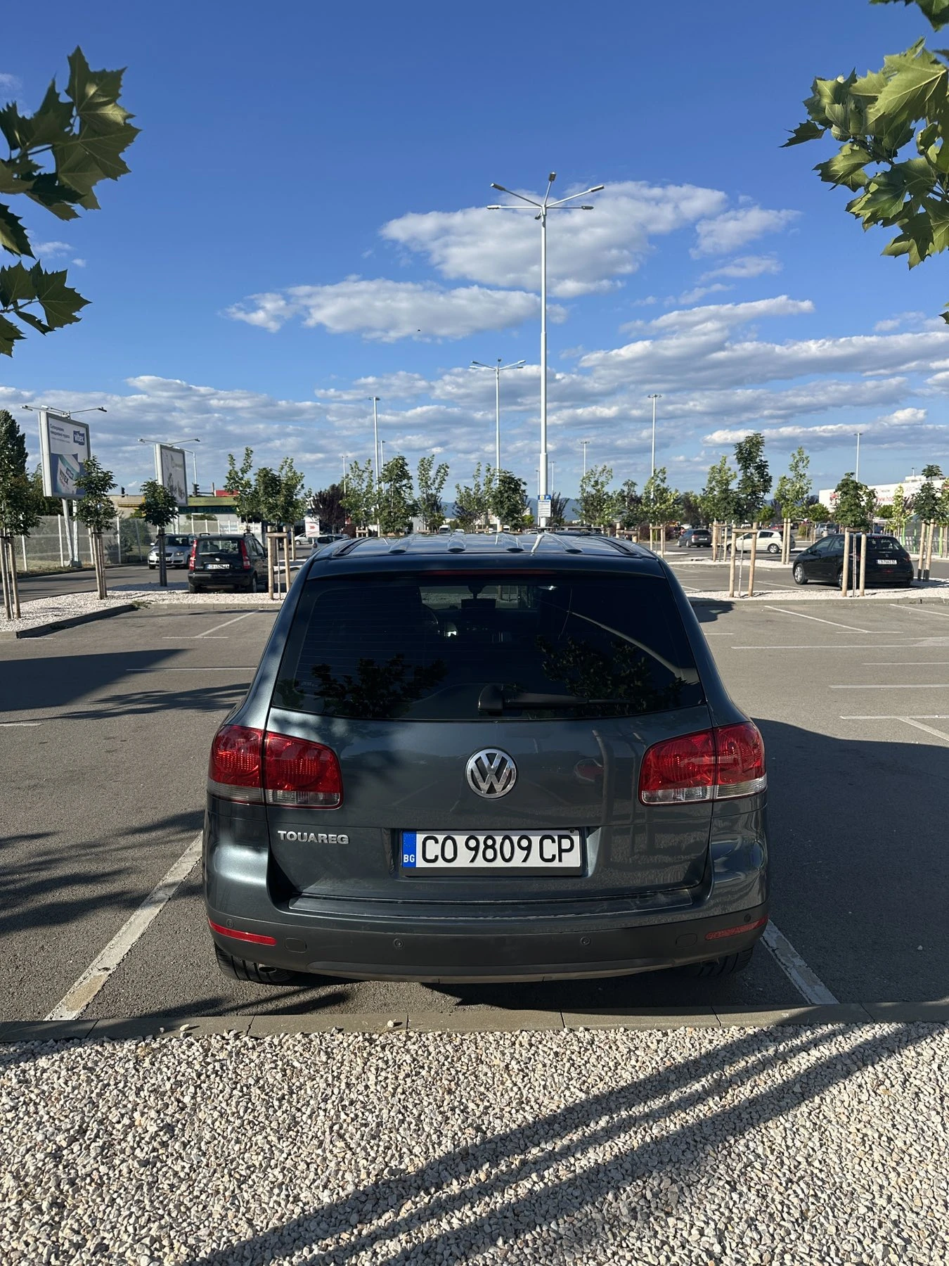 VW Touareg 3.2 Газ, снимка 2 - Автомобили и джипове - 55235769