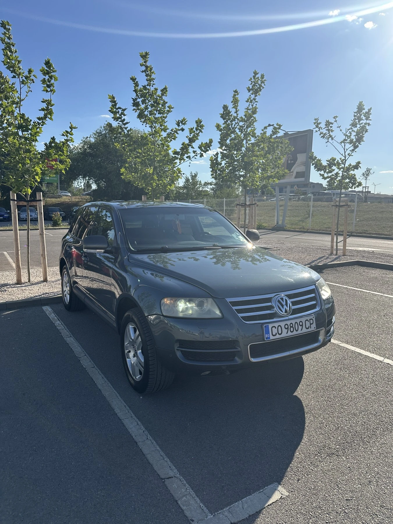 VW Touareg 3.2 Газ, снимка 4 - Автомобили и джипове - 55235769