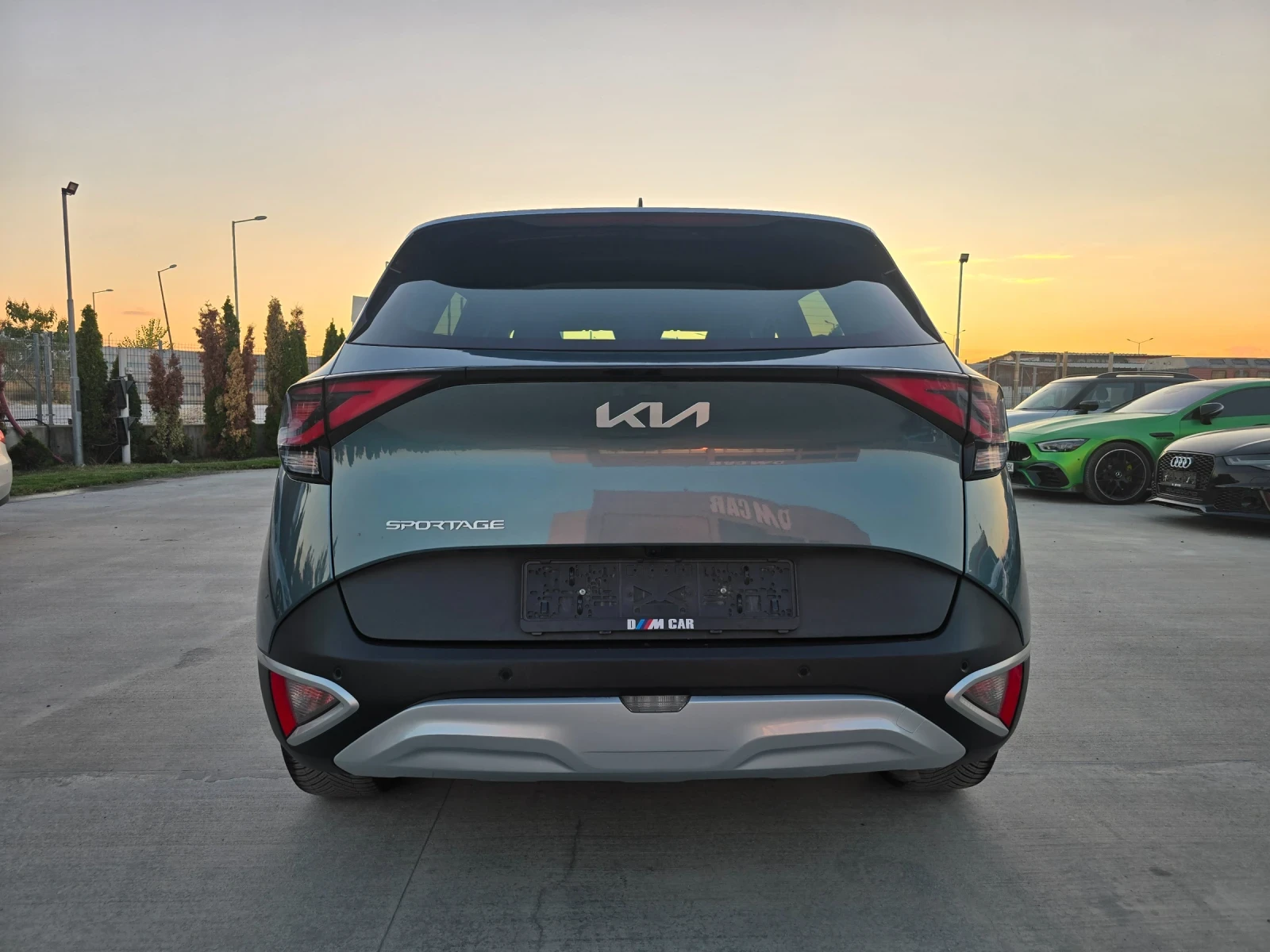 Kia Sportage 1.6 CRDI / Напълно обслужена, снимка 6 - Автомобили и джипове - 56115495