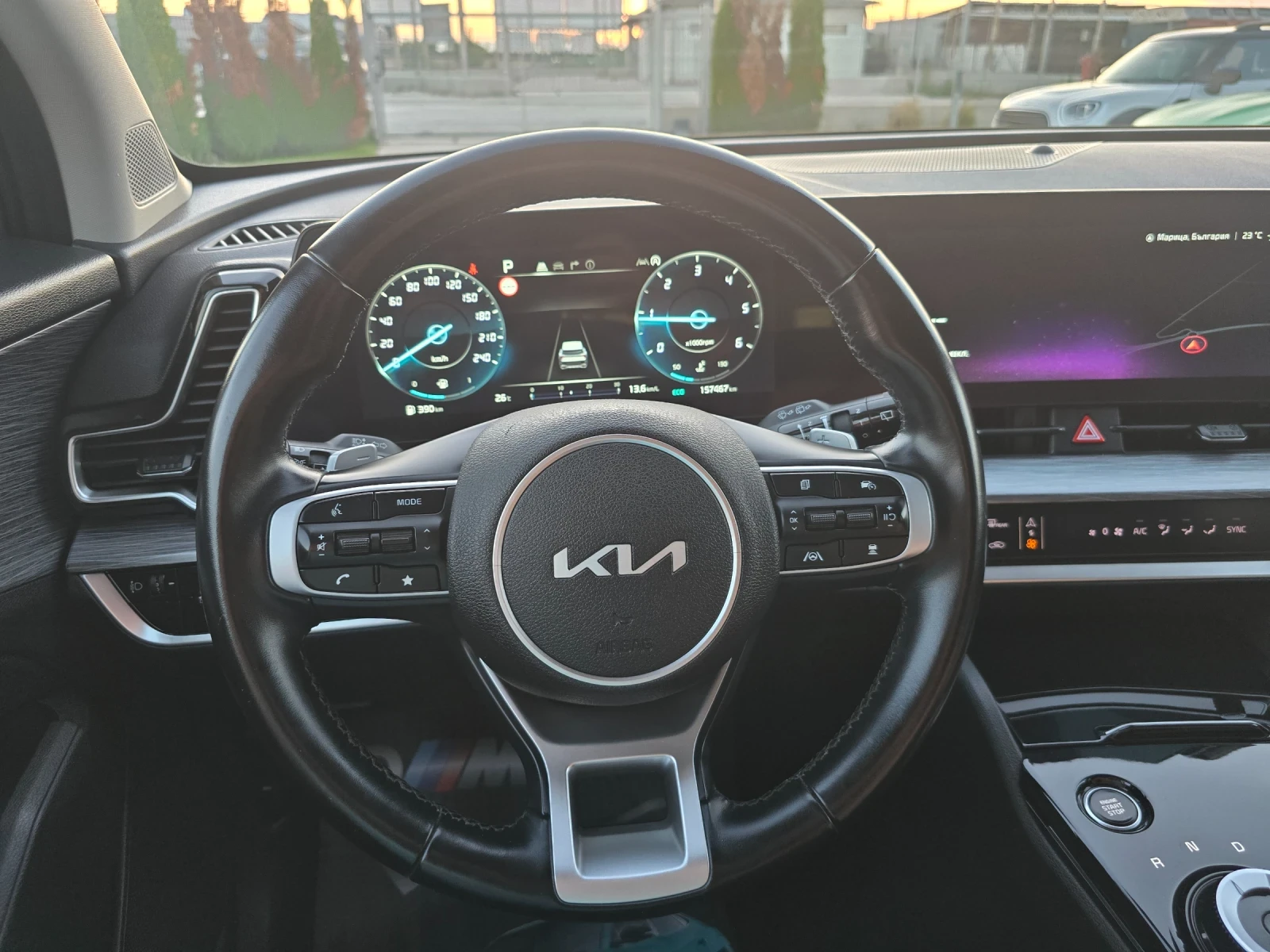 Kia Sportage 1.6 CRDI / Напълно обслужена, снимка 11 - Автомобили и джипове - 56115495