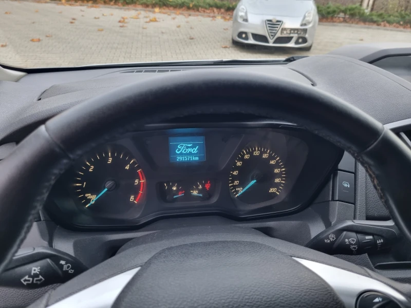 Ford Transit 2.0TDCi-131ps 2018г. ОБСЛУЖЕН= КАТО НОВ!, снимка 15 - Бусове и автобуси - 52553847