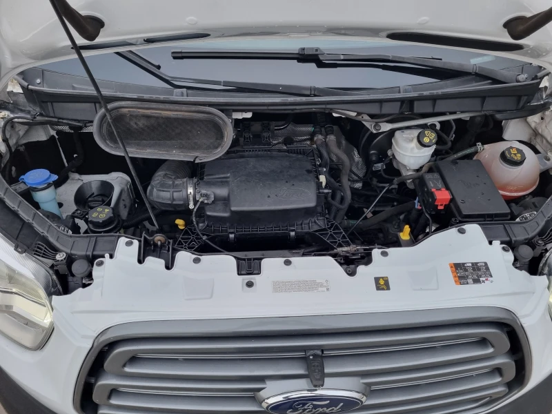 Ford Transit 2.0TDCi-131ps 2018г. ОБСЛУЖЕН= КАТО НОВ!, снимка 17 - Бусове и автобуси - 52553847