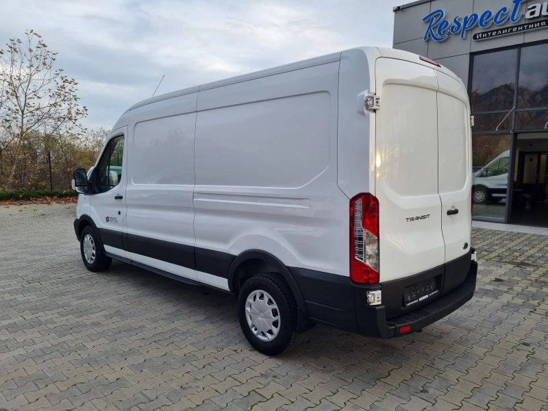 Ford Transit 2.0TDCi-131ps 2018г. ОБСЛУЖЕН= КАТО НОВ!, снимка 4 - Бусове и автобуси - 52553847