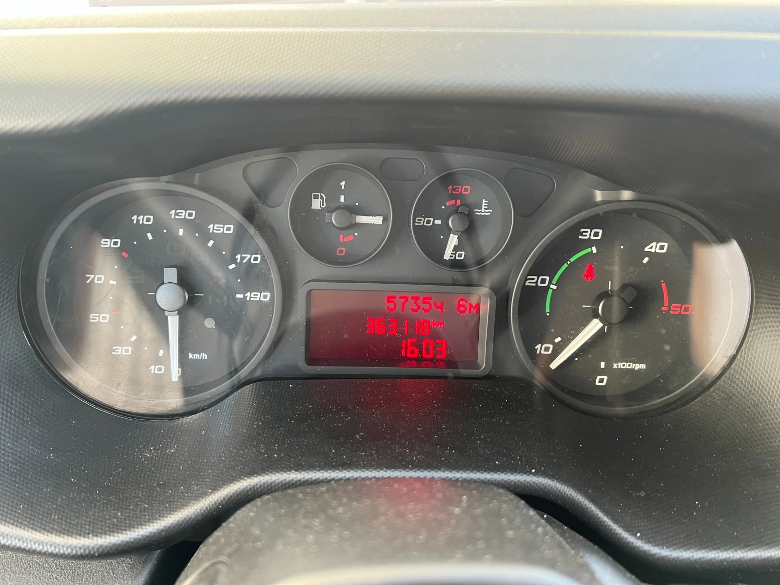 Iveco Daily 50/35C15 | 10 палета| Б категория - изображение 6