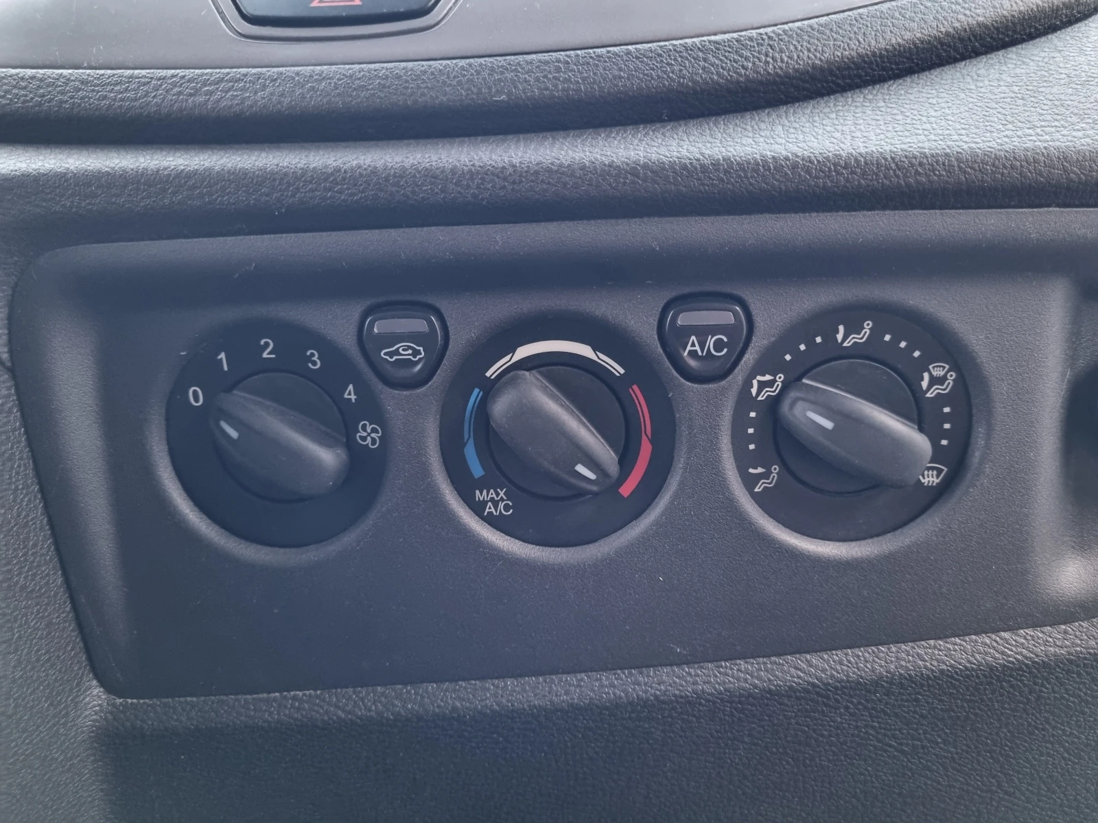 Ford Transit 2.0TDCi-131ps 2018. =  ! | Mobile.bg   14