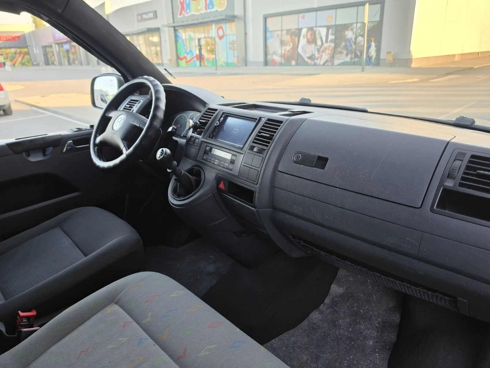 VW T5 Регистриран, снимка 11 - Бусове и автобуси - 56574687