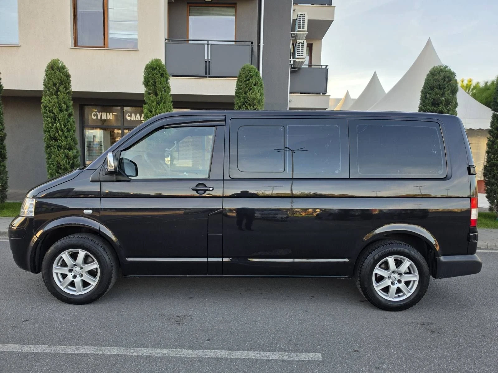 VW T5 Регистриран, снимка 10 - Бусове и автобуси - 56574687