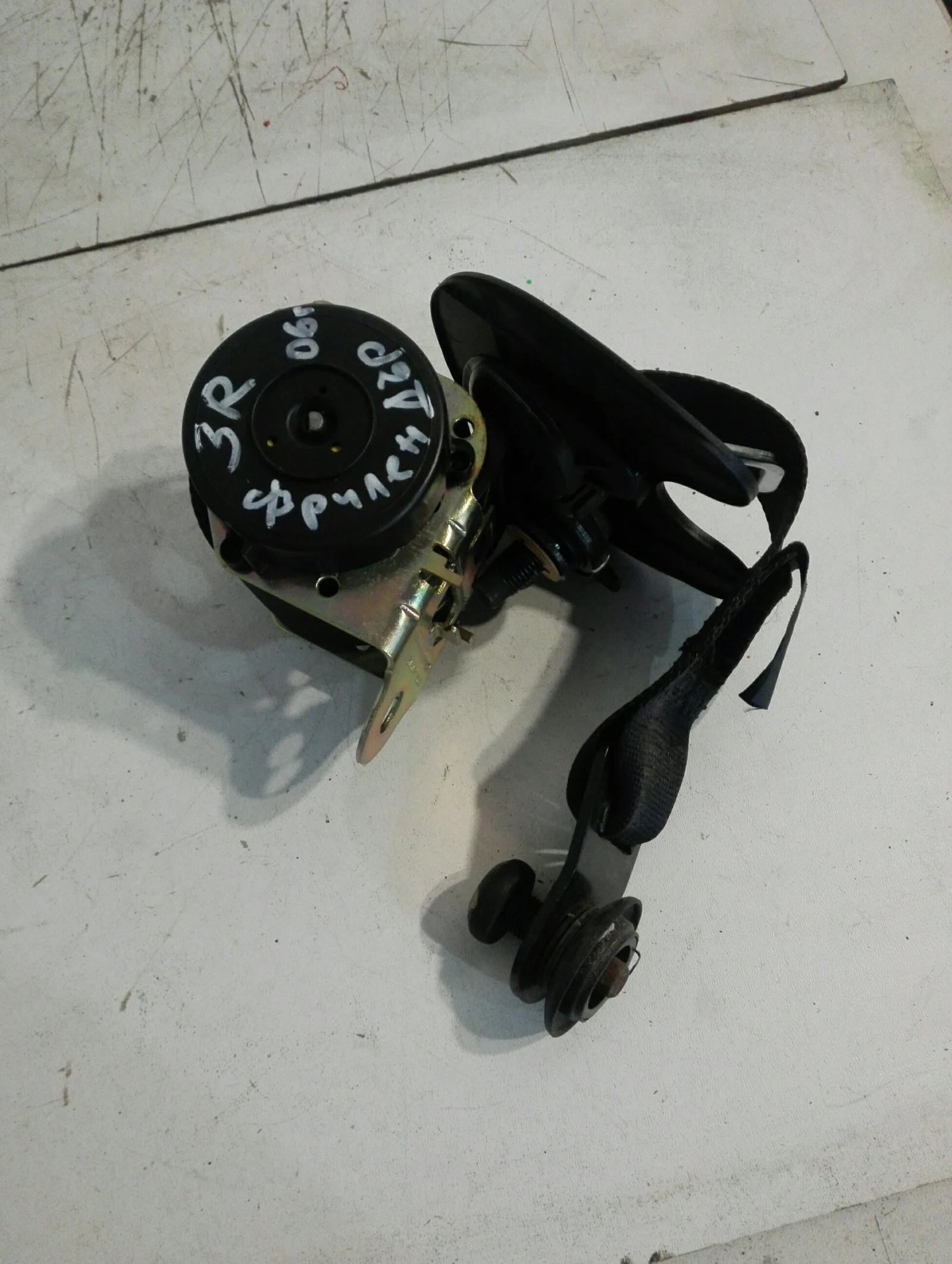 Колан заден десен Ланд Ровър Фрилендър тд4