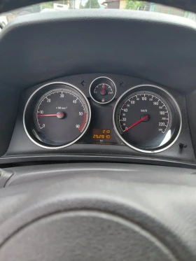 Opel Zafira 1.9cdti, снимка 8