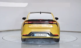 Toyota Prius 2.0* HYBRID* ПОДГРЕВ* ОБДУХВАНЕ* 360КАМЕРА* LANE*  | Auto.bg — изображение 4