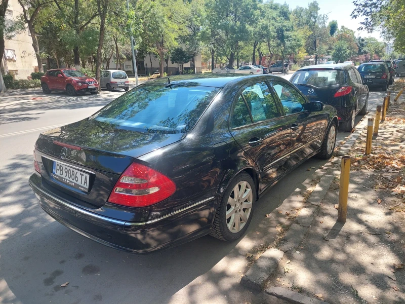 Mercedes-Benz E 320, снимка 3 - Автомобили и джипове - 47207459