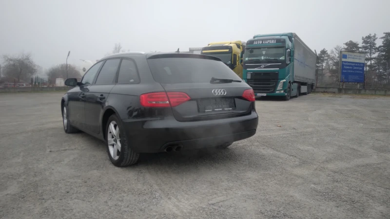 Audi A4, снимка 4 - Автомобили и джипове - 48157652