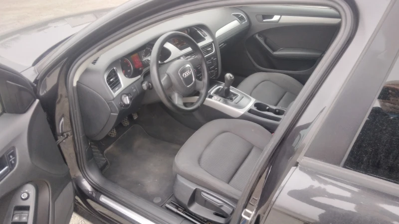 Audi A4, снимка 12 - Автомобили и джипове - 48157652