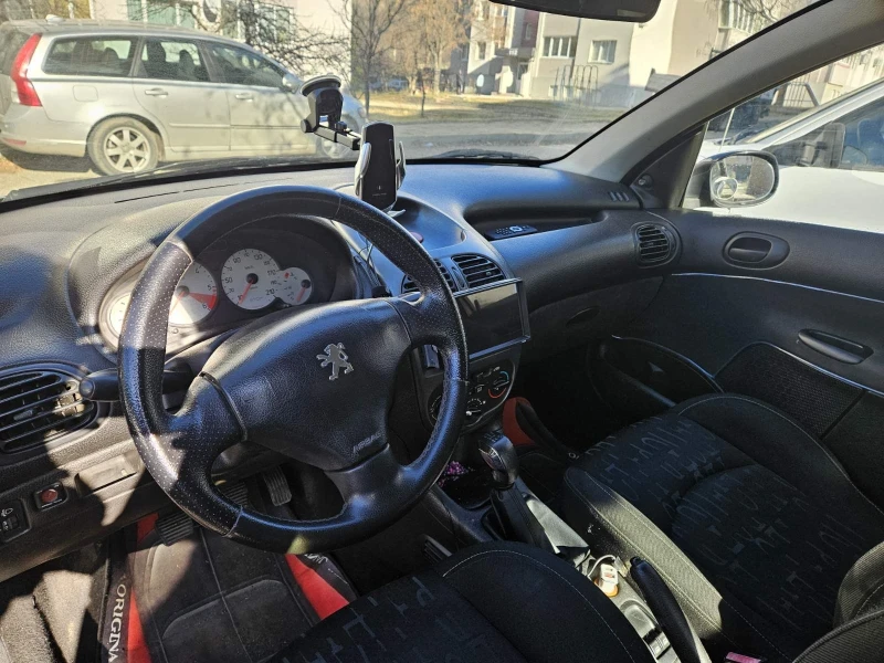 Peugeot 206, снимка 5 - Автомобили и джипове - 48512693