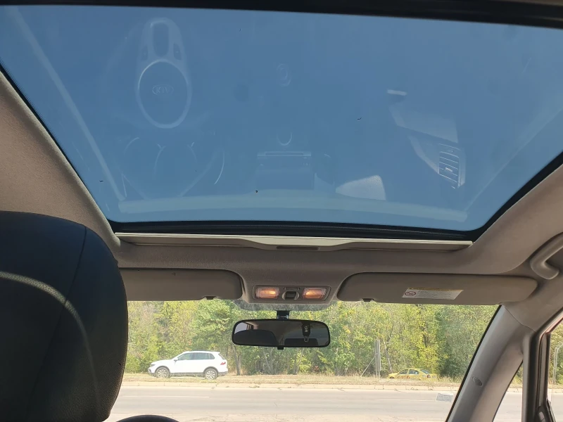 Kia Venga 1, 6 crdi 116 hp 6 скорости, снимка 15 - Автомобили и джипове - 51443500