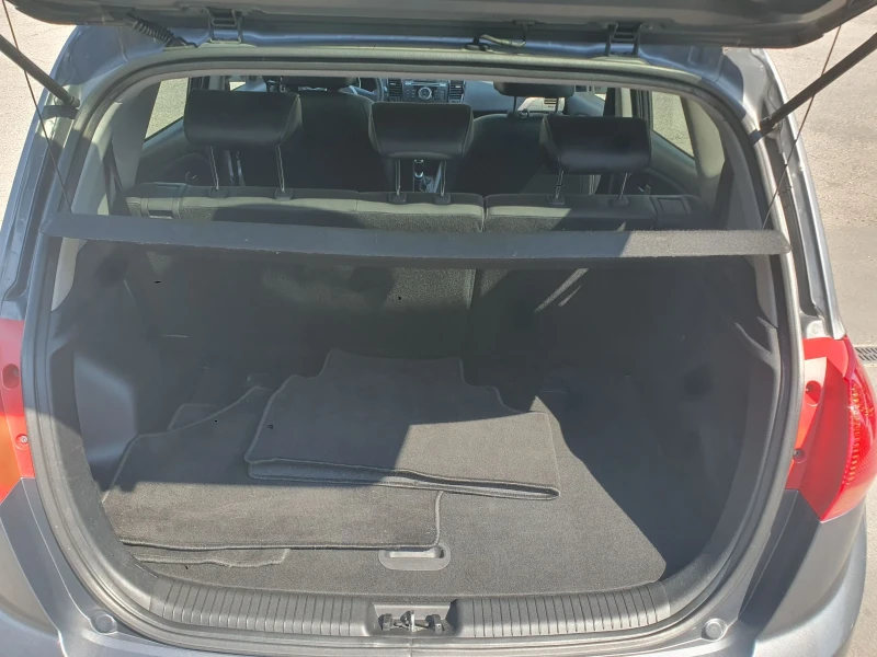 Kia Venga 1, 6 crdi 116 hp 6 скорости, снимка 11 - Автомобили и джипове - 51443500