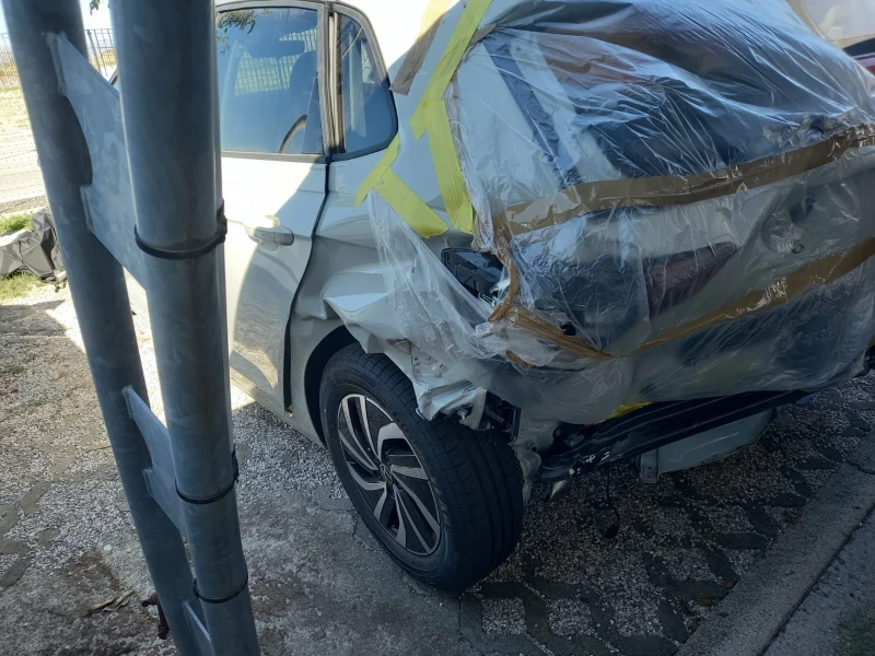 VW Polo 1.0i 600km 2025, снимка 6 - Автомобили и джипове - 52412675