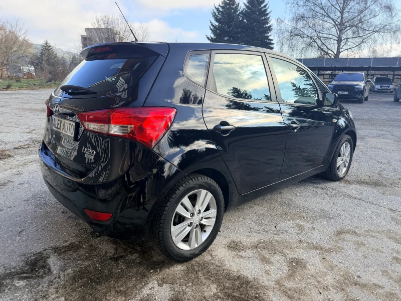 Hyundai Ix20 1.4crdi/ЛИЗИНГ, снимка 4 - Автомобили и джипове - 52606175