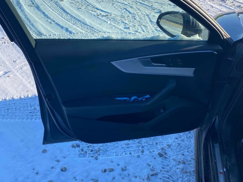 Audi A4 * Progressiv * CARFAX * БЕЗ ПЪРВОНАЧАЛНА ВНОСКА, снимка 11 - Автомобили и джипове - 52648184