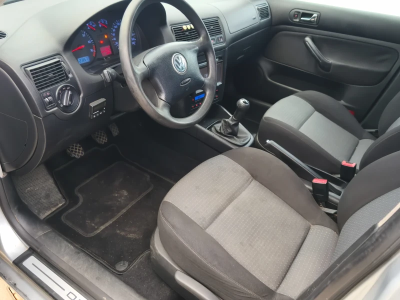 VW Golf  На части 1.6 105 16v, снимка 6 - Автомобили и джипове - 52770915