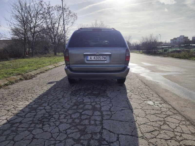 Chrysler Gr.voyager 2.8 CRDI, снимка 3 - Автомобили и джипове - 52972966