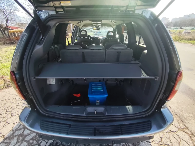 Chrysler Gr.voyager 2.8 CRDI, снимка 8 - Автомобили и джипове - 52972966