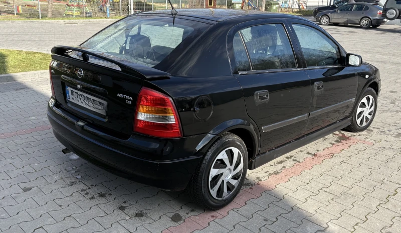 Opel Astra 1.6 стария мотор, Газ, снимка 3 - Автомобили и джипове - 53258814