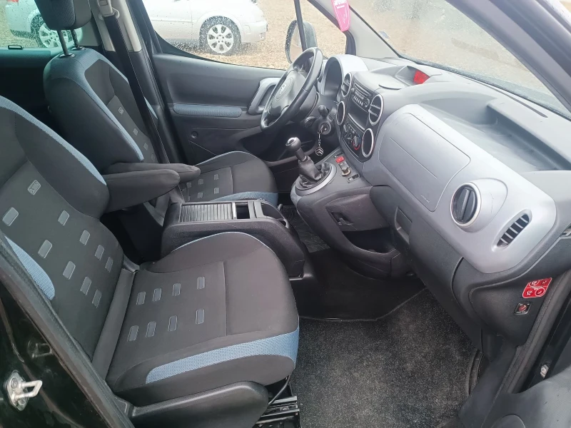 Citroen Berlingo, снимка 11 - Автомобили и джипове - 53525838