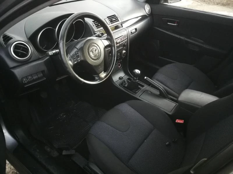 Mazda 3 1.6 - изображение 3