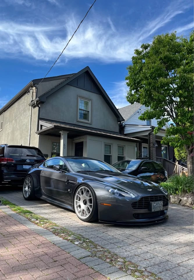 Aston Martin V8 Vantage CARFAX* ���������������* ��� ������������ ������*  | Mobile.bg � ����������� 9