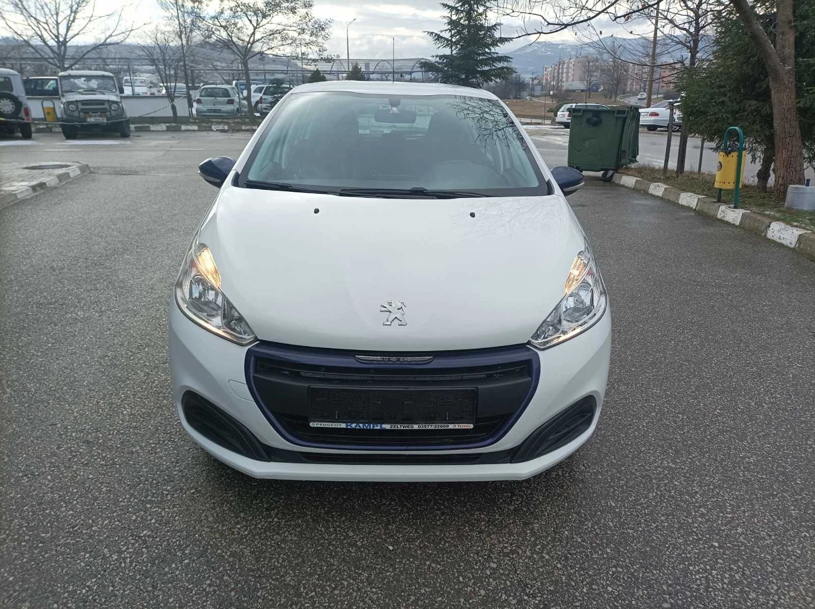 Peugeot 208 1.0 Like, снимка 1