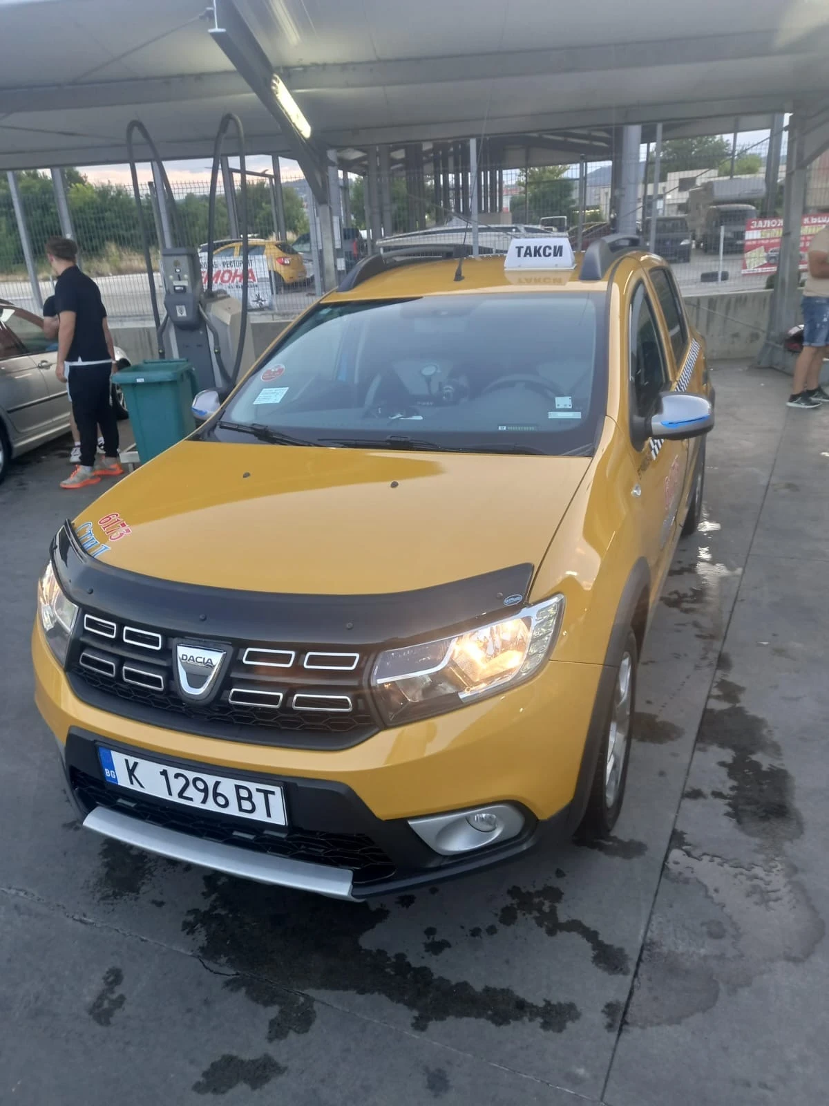 Dacia Sandero 0.9 Stepway + ГАЗ, снимка 1